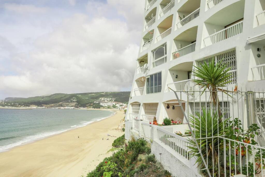 Green Dream Studio Next To The Beach By Trip2Portugal Sesimbra Luaran gambar